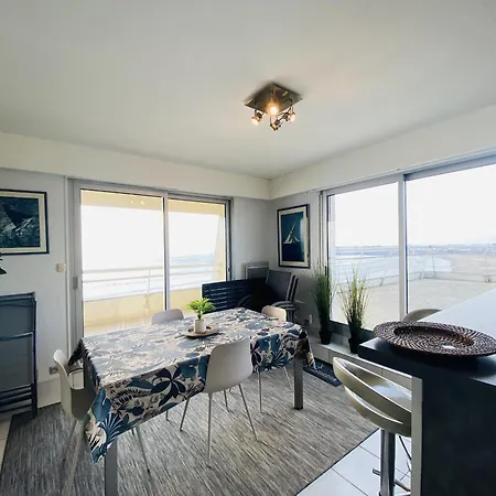 アパート Le Reve Bleu サン・ジル・クロワ・ド・ヴィ